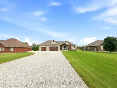 663 County 2 Road, Lakeshore, On N8l 1k3