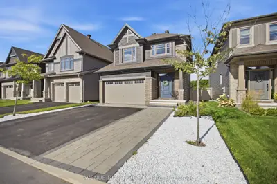 275 Trollius Way, Blossom Park - Airport And Area, On K1t 0s2