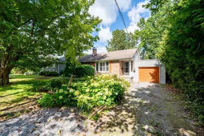 40 Brook Road, Cobourg, On K9a 4g1