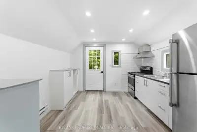 759 Barton Street E, Hamilton, On L8l 3a9