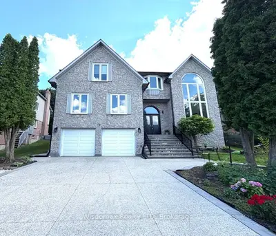 12 Sundrop Court, Hamilton, On L9k 1g5