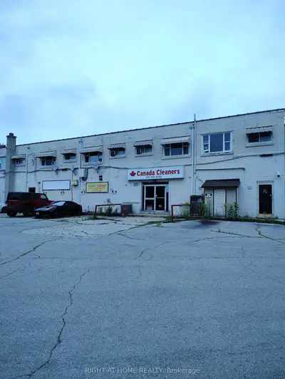 875 E Hamilton Road, London East, On N5z 1v8