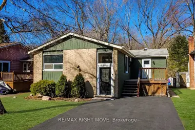 162 PRATT Crescent, Gravenhurst, ON P1P 1P5