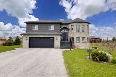 204 Mactay Drive, Chatsworth, On N0g 1h0