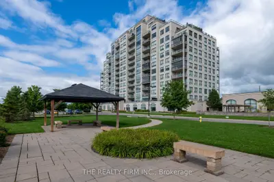260 Villagewalk Boulevard 701, London North, On N6g 0w6