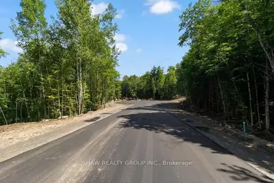 Lot 23 Glen Eagle Court, Huntsville, On P1h 1b1