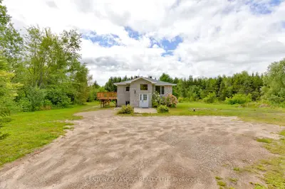 1549 Zion Line, Whitewater Region, On K0j 1c0