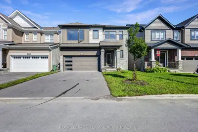 Detached in Stittsville - Munster - Richmond
