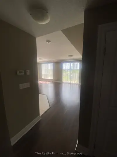 515 Finkle Street 414, Woodstock, On N4v 0b5