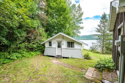 221 Duck Point Trail, Laurentian Hills, On K0j 1p0