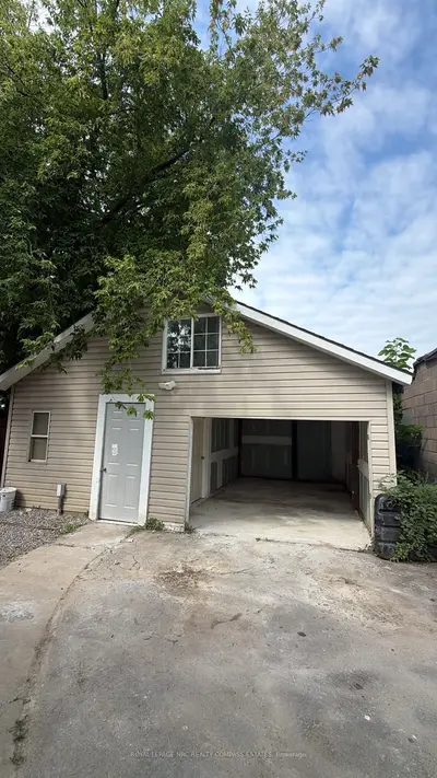 4299 Second Avenue Storage, Niagara Falls, On L2e 4g8