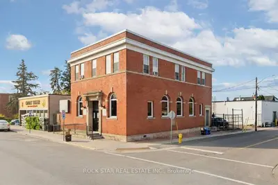 19 King Street W Main Floor, Haldimand, On N0a 1h0