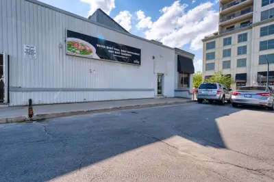 57 York Street Unit #9, London East, On N6a 1a6