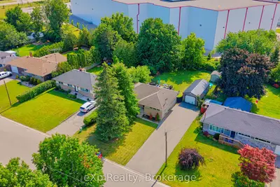 18 Willowdale Street, Brantford, On N3t 5l7