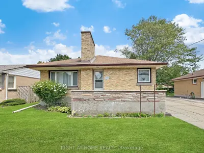 326 Avondale Road, London East, On N5w 5b3
