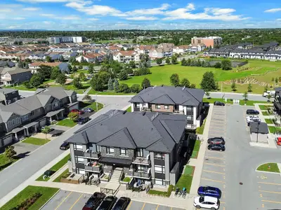 310 Tulum Crescent J, Kanata, On K2s 2y4