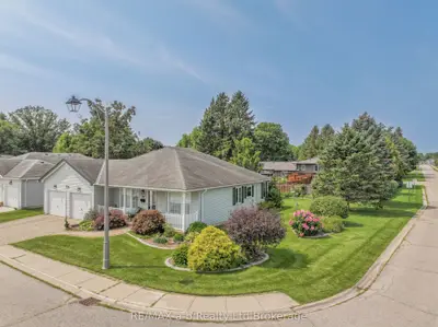 23 Armstrong Drive, Tillsonburg, On N4g 5t3