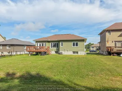 24 Osprey Crescent, Callander, On P0h 1h0