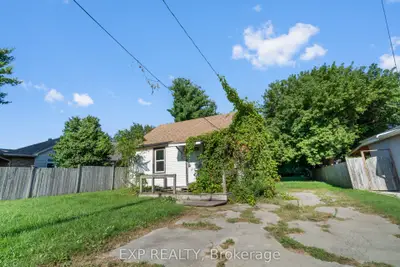 5098 Drummond Road, Niagara Falls, On L2e 6e4