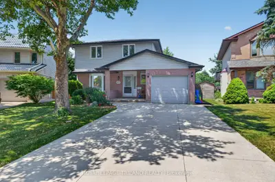 Detached in London North