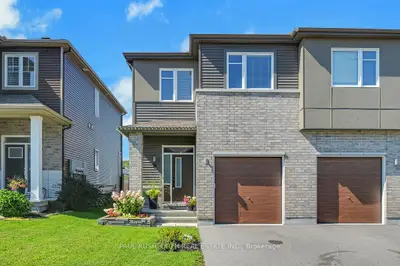 14 Riddell Street, Carleton Place, On K7c 0j4