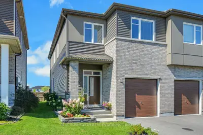 14 Riddell Street, Carleton Place, On K7c 0j4