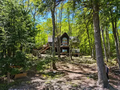 Detached in Bracebridge