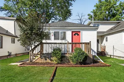 8 David Street, St. Catharines, On L2s 1c2