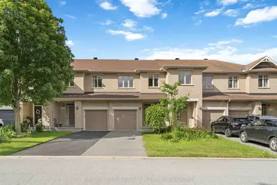 230 BADGELEY Avenue, Kanata, ON K2T 0A4