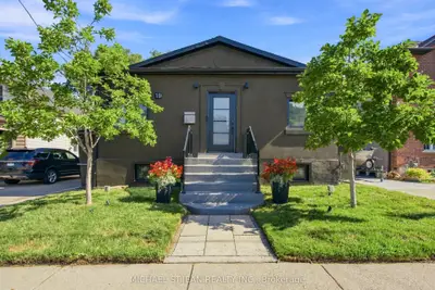 19 Grove Street, Hamilton, On L8n 1p4
