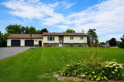 1991 Eden Grove Road, Front Of Leeds & Seeleys Bay, On K7g 2v4