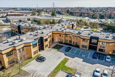 155 Frobisher Drive J202, Waterloo, On N2v 2e1
