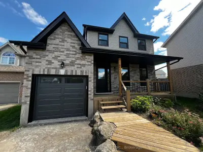 716 Russel Court, Shelburne, On L9v 3p4