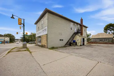 101 Thames Street N, Ingersoll, On N5c 3c9