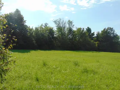 ** County 18 Road, South Glengarry, On K0c 2j0