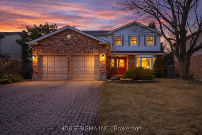 18 Jennifer Gardens, London North, On N5x 3k8