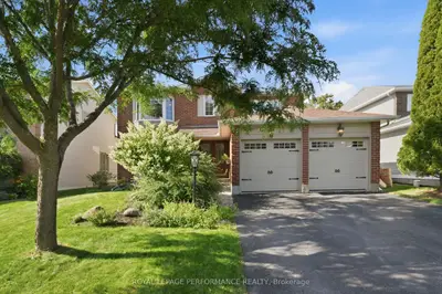 14 Wellfleet Crescent, Barrhaven, On K2j 2y2
