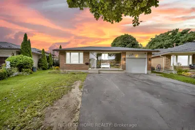 Detached in Kitchener