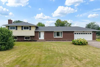 672 Line 3 Line, Elizabethtown-kitley, On K0g 1g0