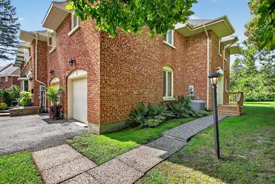 2 Coady Way, Kanata, On K2k 2b4