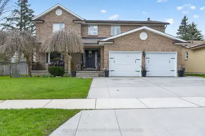 Detached in London South
