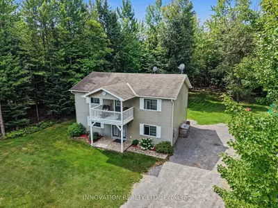 367 JIM BARR Road, Horton, ON K7V 3Z8