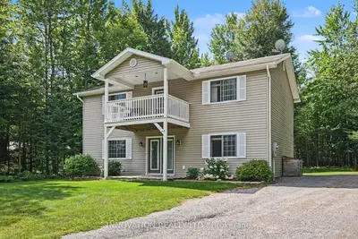 367 JIM BARR Road, Horton, ON K7V 3Z8