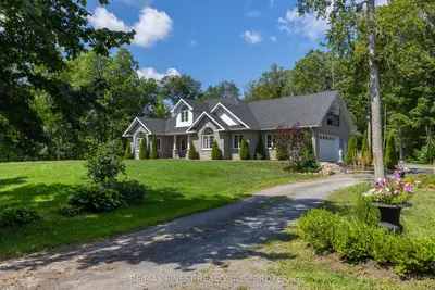 Detached in Tyendinaga