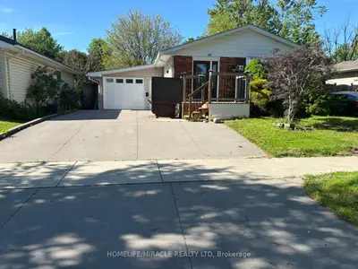 87 Renny Crescent, London South, On N6e 2c4
