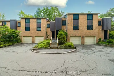 220 Salisbury Avenue 13, Cambridge, On N1s 1k5