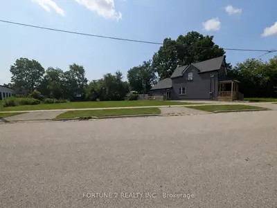 11,13,15 Hamilton Road, London East, On N6b 1m9