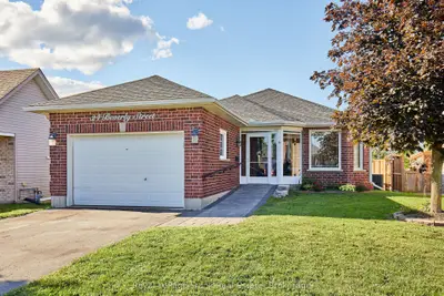 24 Beverly Street, Kawartha Lakes, On K9v 4y7