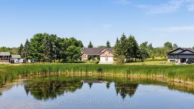31 Hillside Drive, Georgian Bay, On L0k 1s0