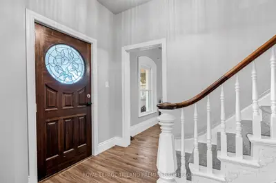 180 Alma Street, St. Thomas, On N5p 3b4